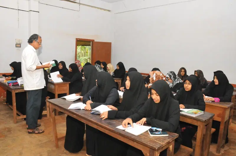 sunniyya-arabic-college-chennamangallur_001.jpg