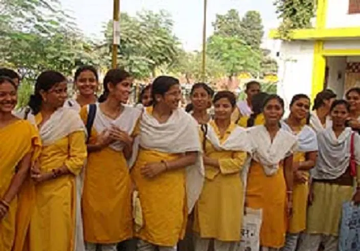 brahaspati-mahila-post-graduate-college_001.jpg