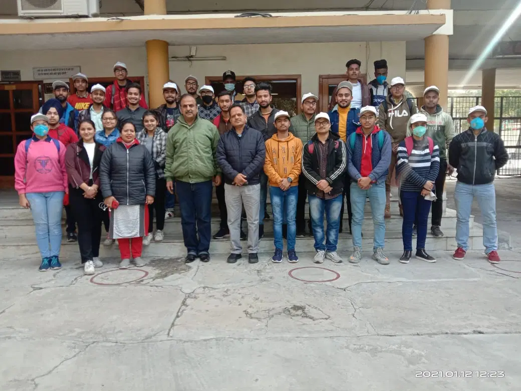 kamla-lohtia-sanatan-dharam-college_001.jpeg