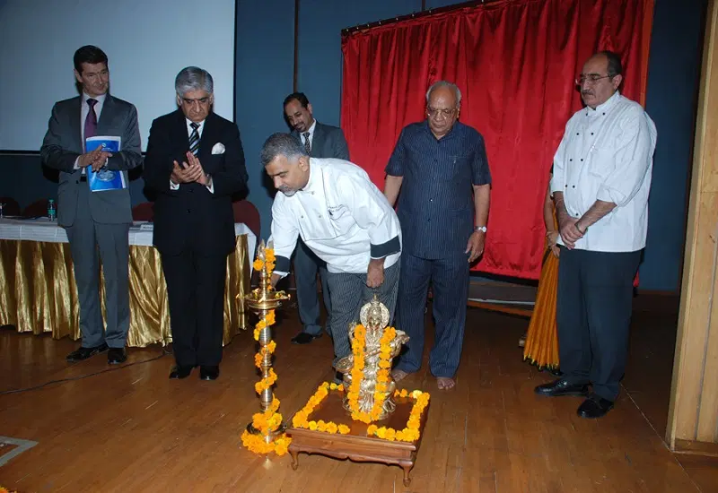 banarsidas-chandiwala-institute-of-hotel-management-catering-technology_001.jpg