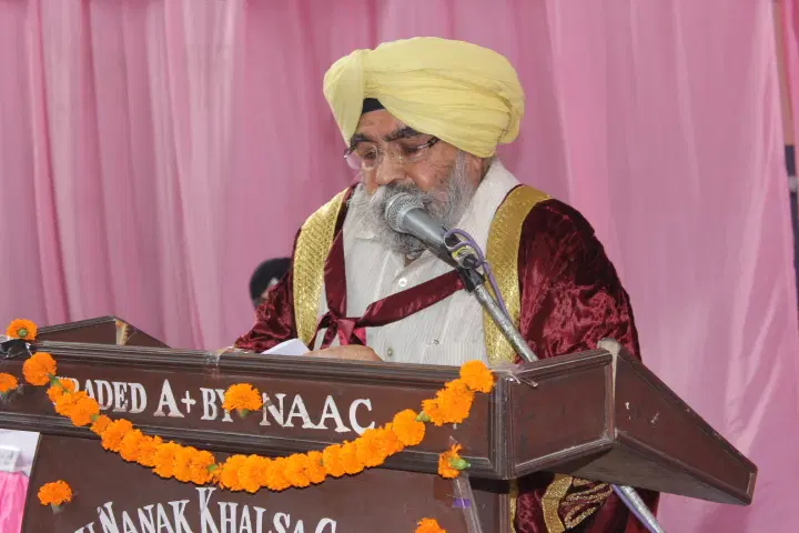 guru-nanak-khalsa-college_001.jpg
