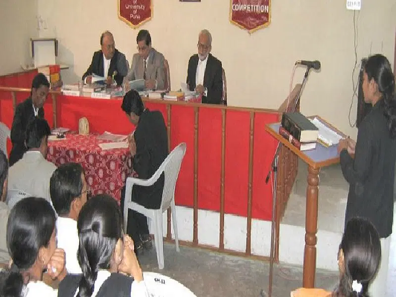 shikshan-prasarak-sansthas-shri-omkarnath-malpani-law-college_001.jpg
