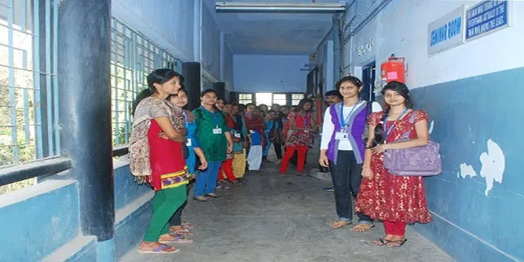sarojini-naidu-college-for-women-sncw_001.jpg