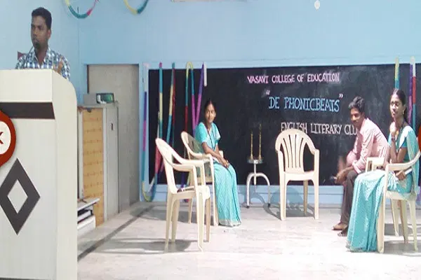 vasavi-college-of-education_001.jpg
