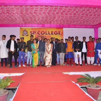 sp-college_001.jpg