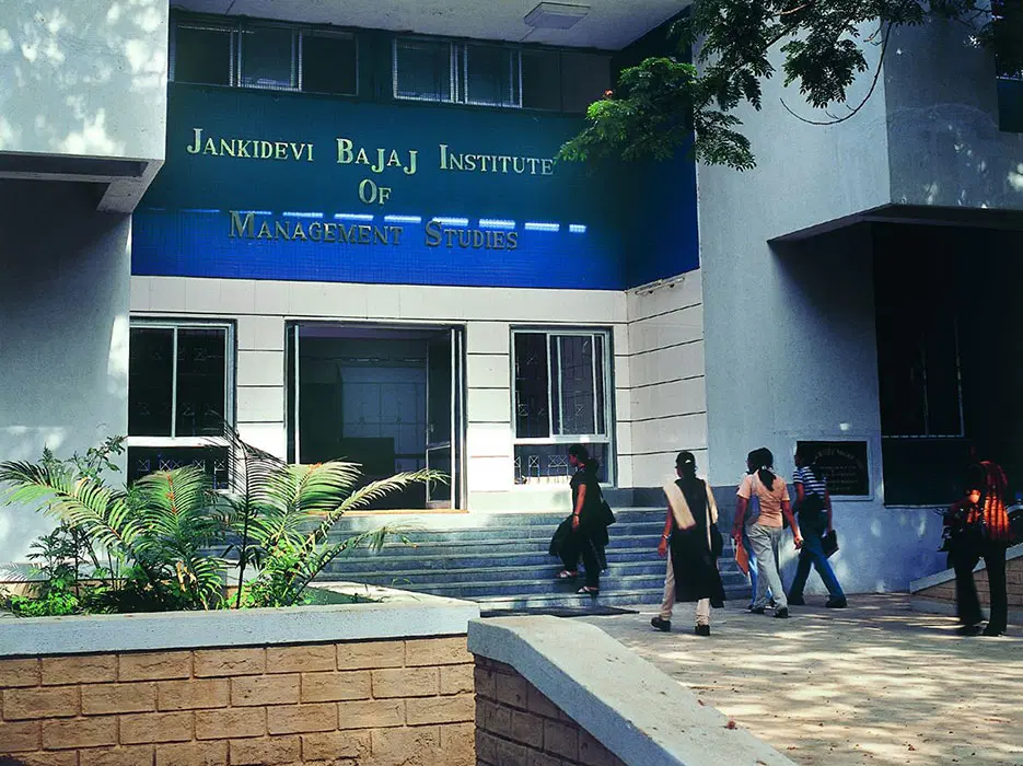 jankidevi-bajaj-institute-of-management-studies-jdbims_001.jpg