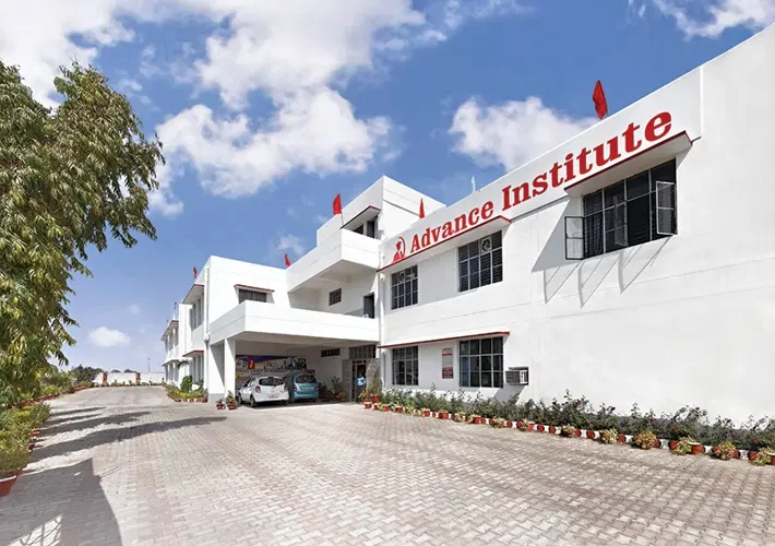 advance-institute-of-biotech-and-paramedical-sciences_001.jpg