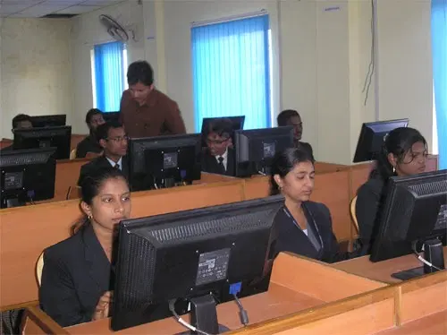 gayatri-institute-of-computer-and-management-studies-gicms_001.jpg