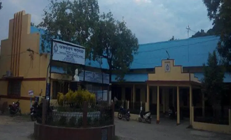 gurucharan-college_001.jpg