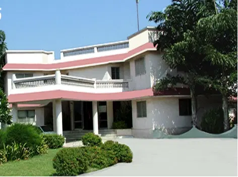 hn-shukla-college-of-management-studies_001.jpg