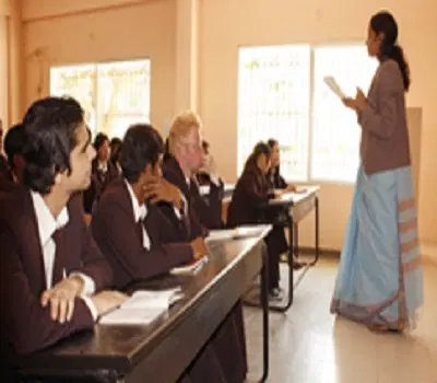indo-asian-academy-degree-college_001.jpg