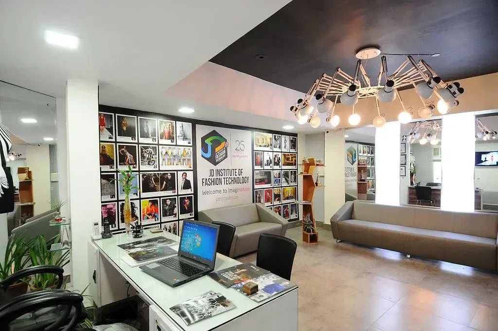 jd-institute-of-fashion-technology-pitampura-rajouri-garden_001.jpeg