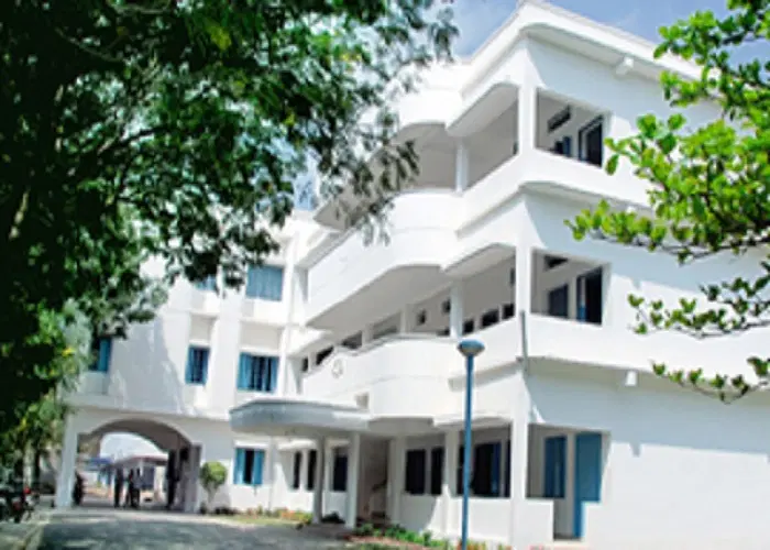 kakatiya-institute-of-technology-and-science-for-women_001.jpg