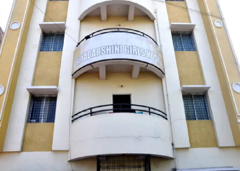 kamla-nehru-mahavidyalaya_001.jpg