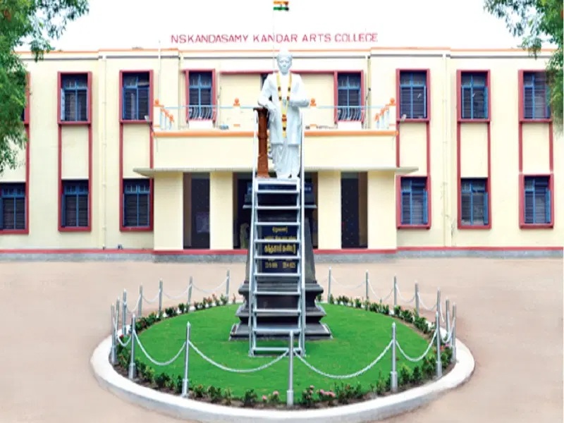 kandaswami-kandars-college-velur_001.jpg