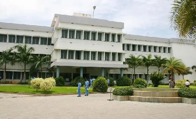 kongu-engineering-college-kec_001.jpg