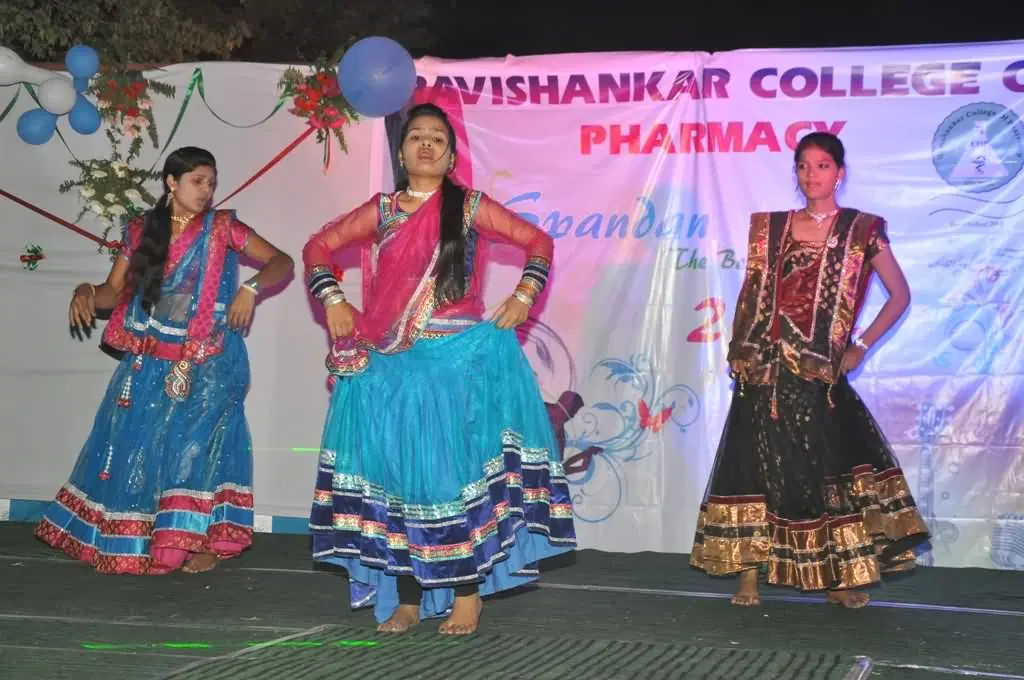 ravishankar-college-of-pharmacy-rcop_001.jpg