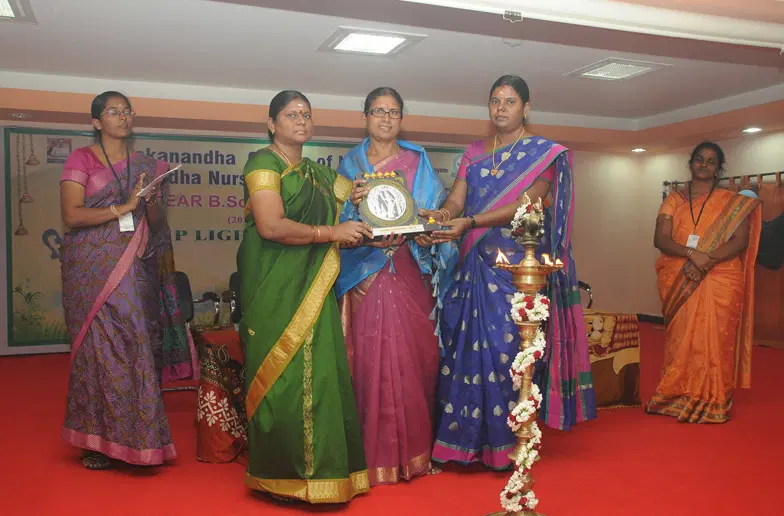 vivekanandha-college-of-nursing_001.png