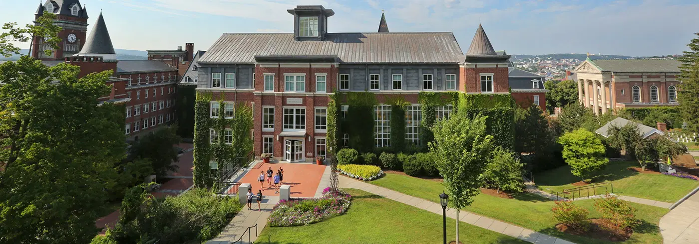College of Holy Cross