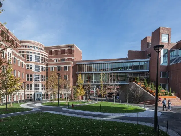 Harvard Kennedy School