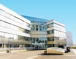 IDRAC Business School