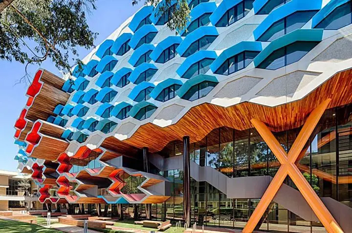 La Trobe University