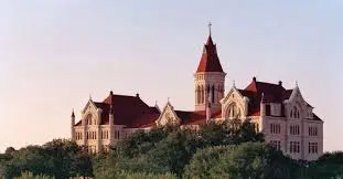 Saint Edward's University