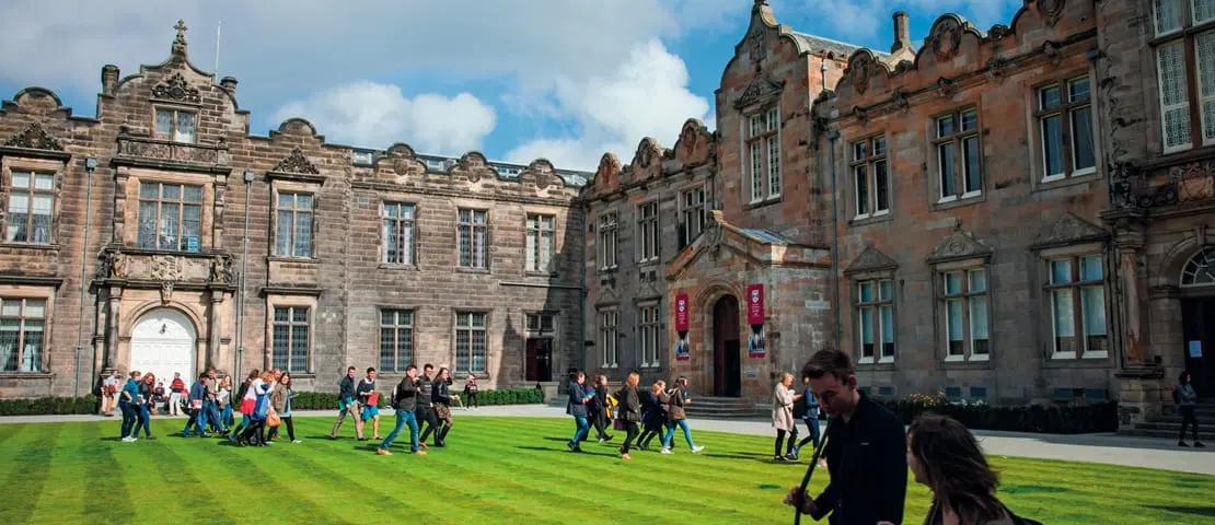 St.  Andrews University