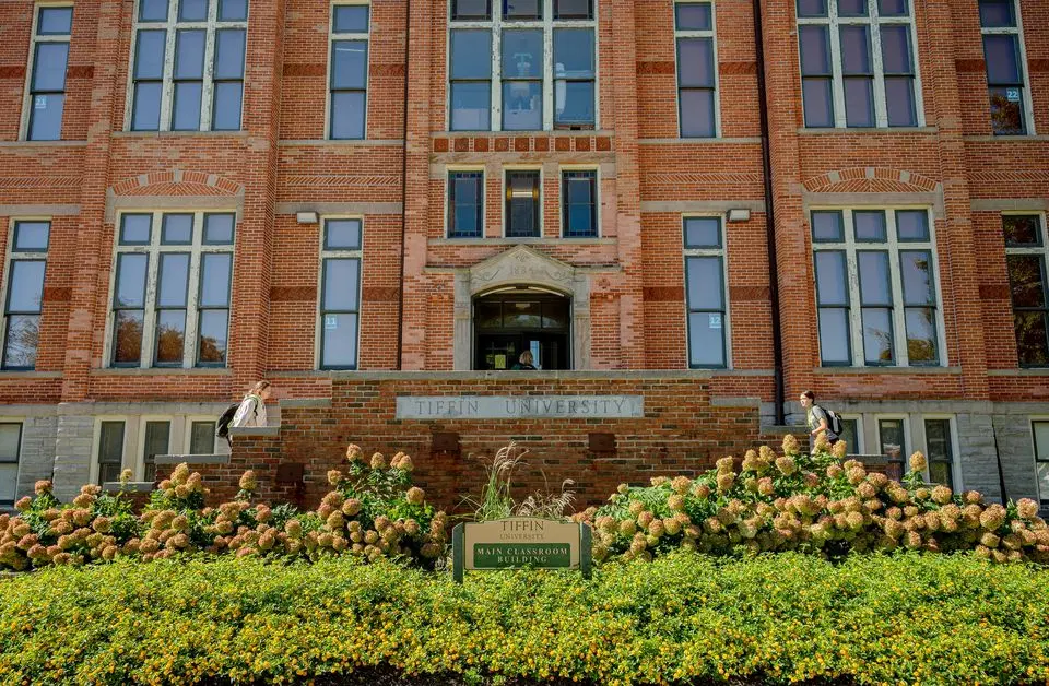 Tiffin University