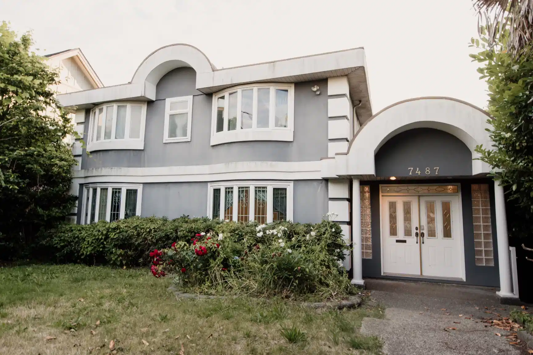 7487 Granville St, Vancouver - 2