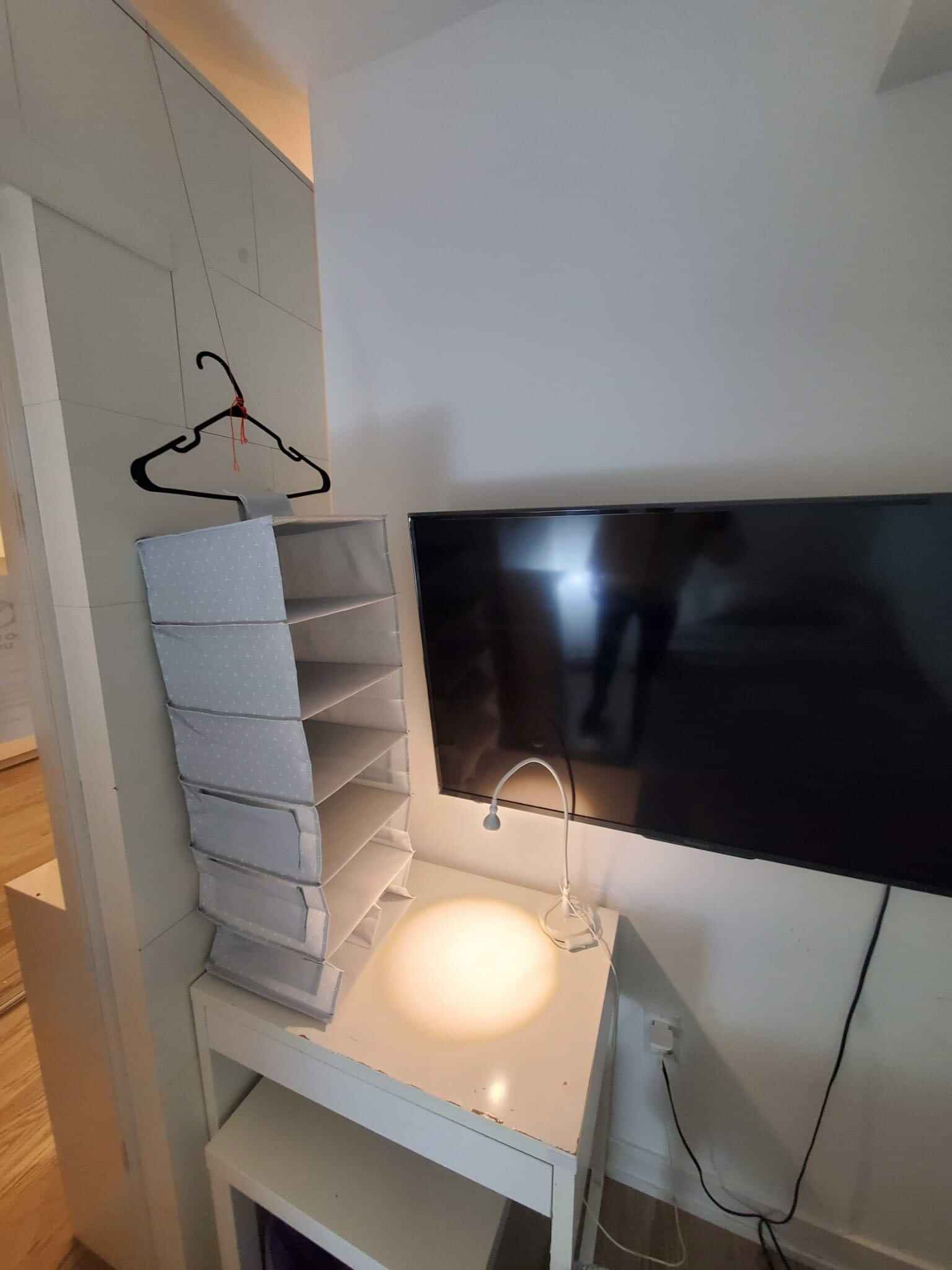 Liwinco Wellesley Street West, Toronto - 2