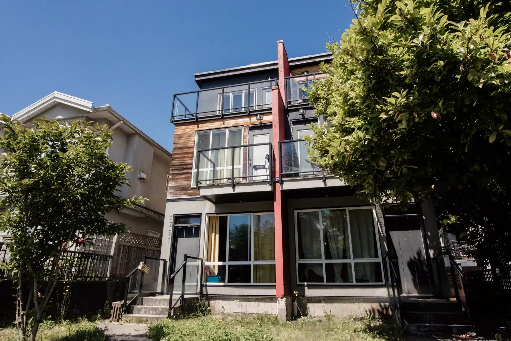 1361 E Broadway, Vancouver - 4