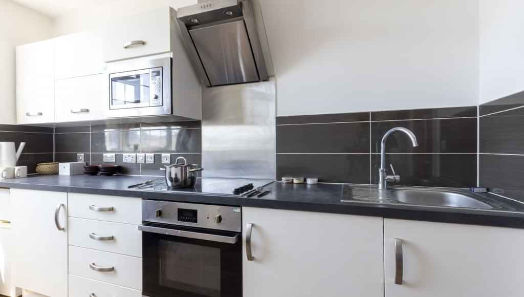 142 Charles Street, Leicester - 2