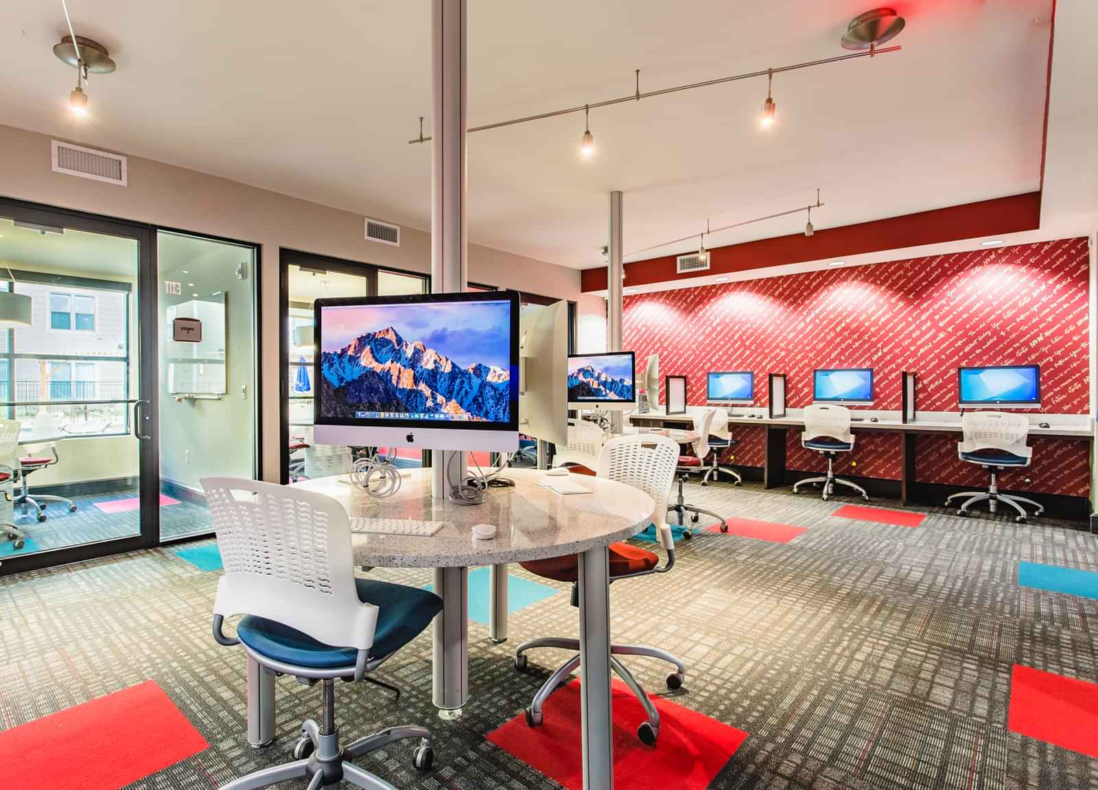 Saga Tallahassee, Tallahassee - 2