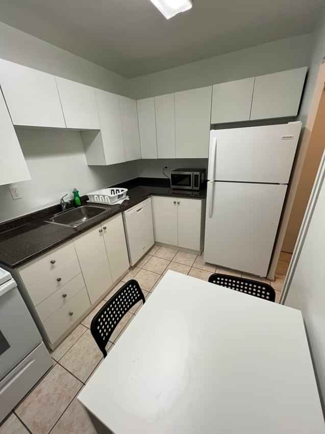 Sherbourne St & Carlton St, Toronto - 2