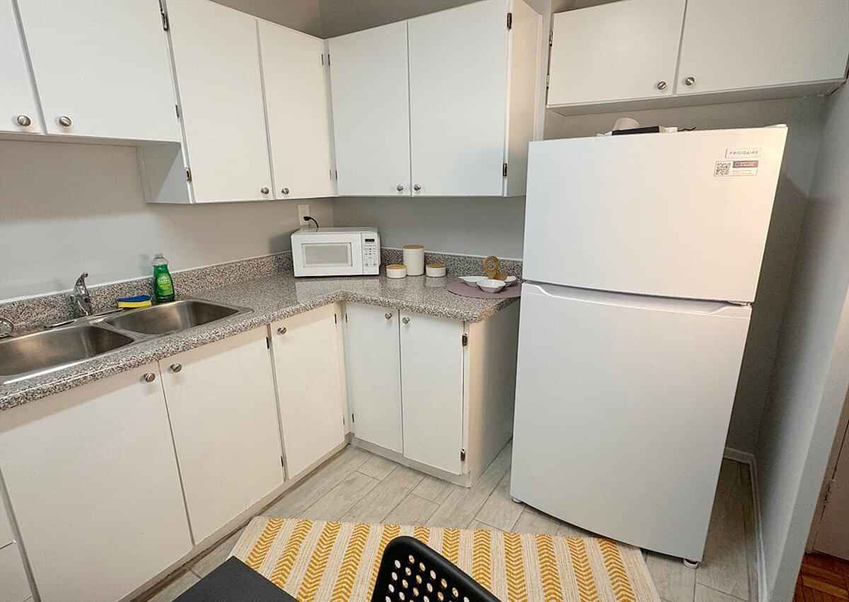 Redpath Ave & Roehampton Ave, Toronto - 2