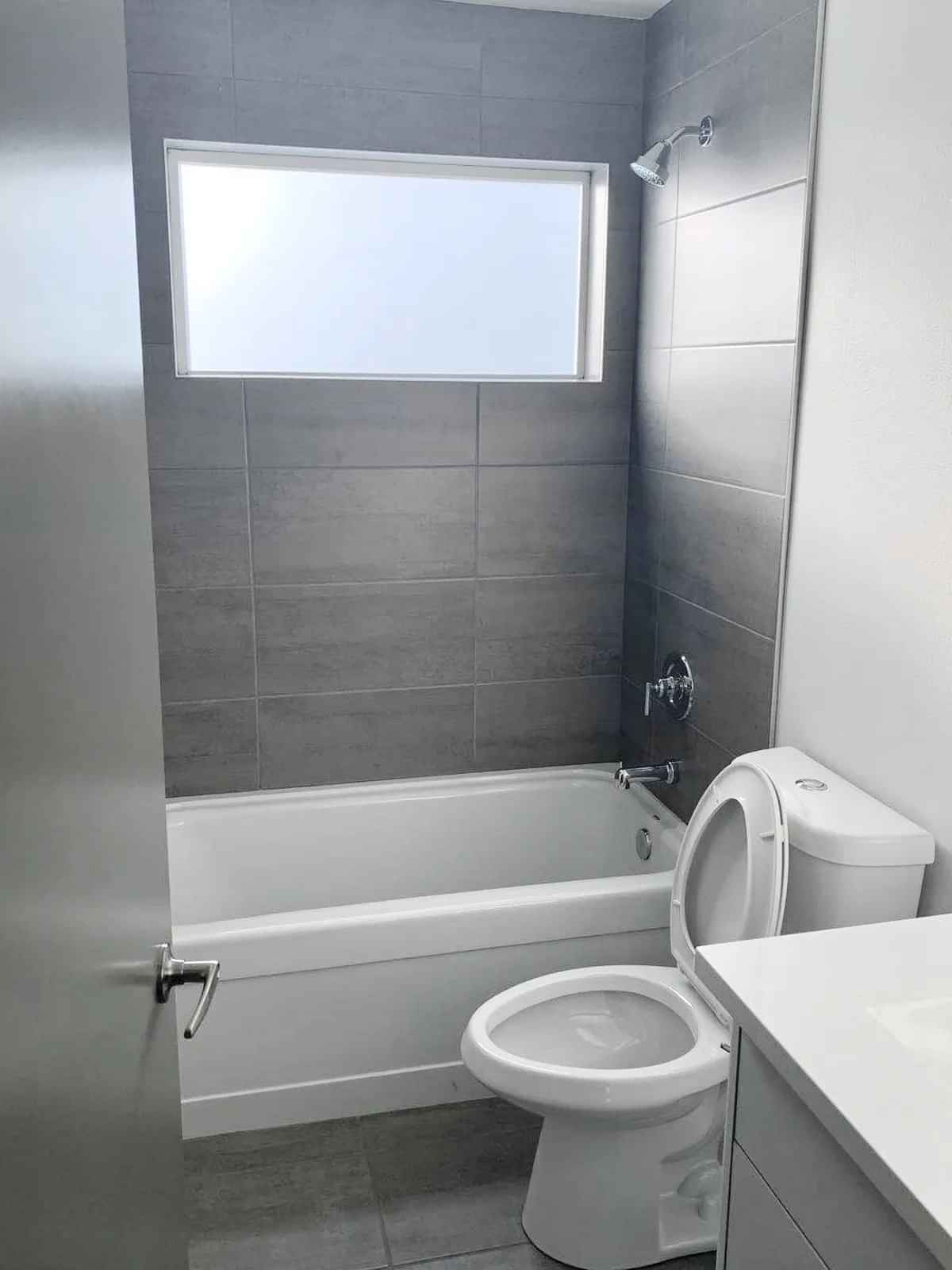 The Grey House, Seattle - 5