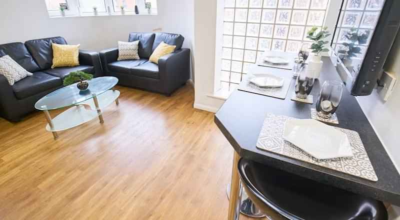 Manchester House, Manchester - 2