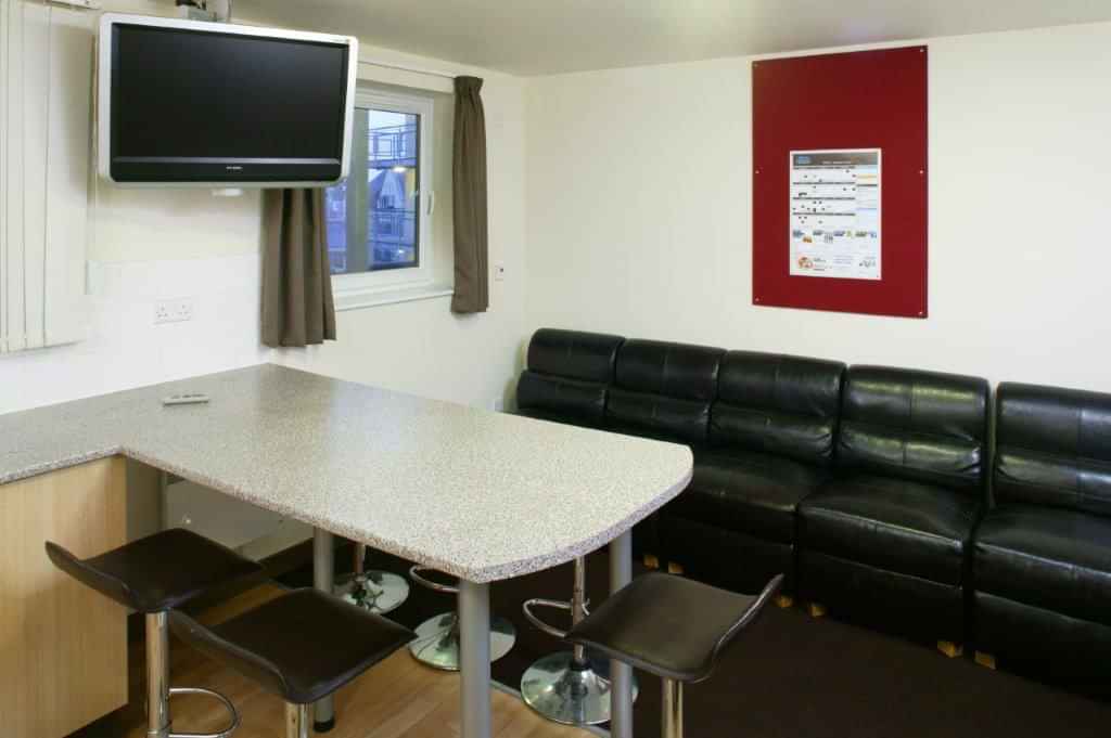 Asha House, Loughborough - 3