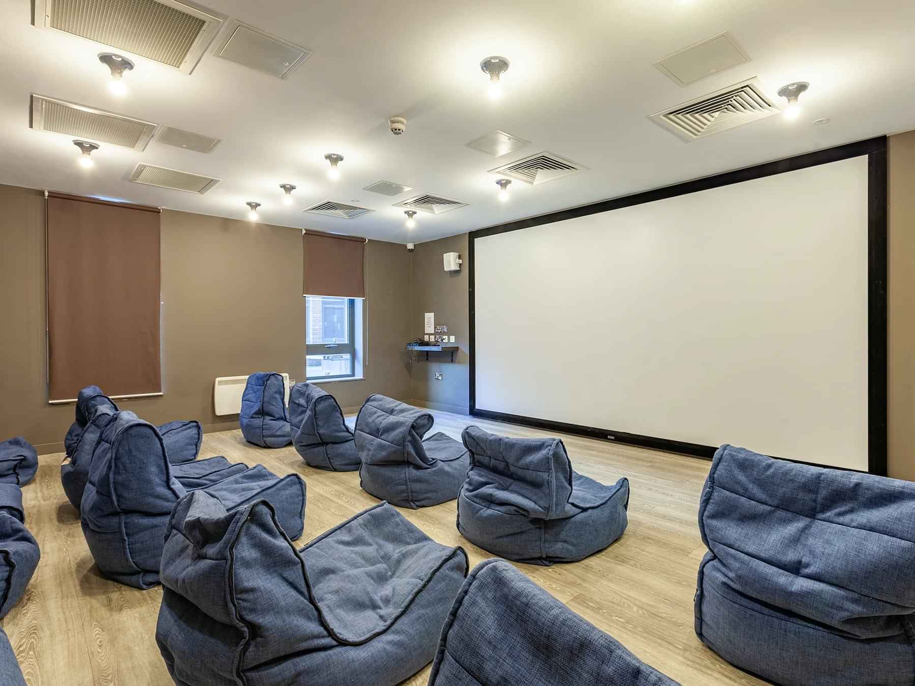 The Fitzalan, Cardiff - 5