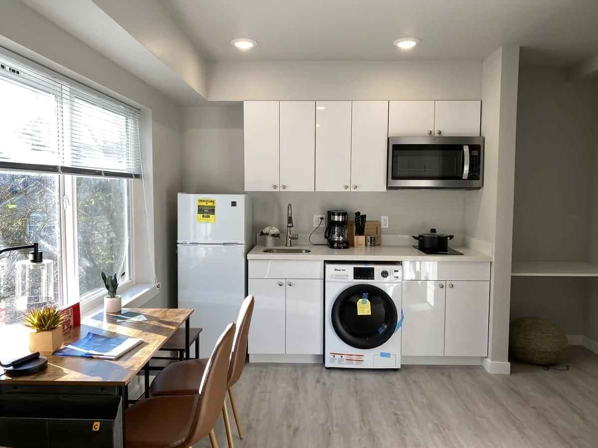 Ace Apartments, Seattle - 2