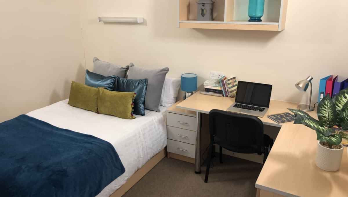 Horton House, Bradford - 1