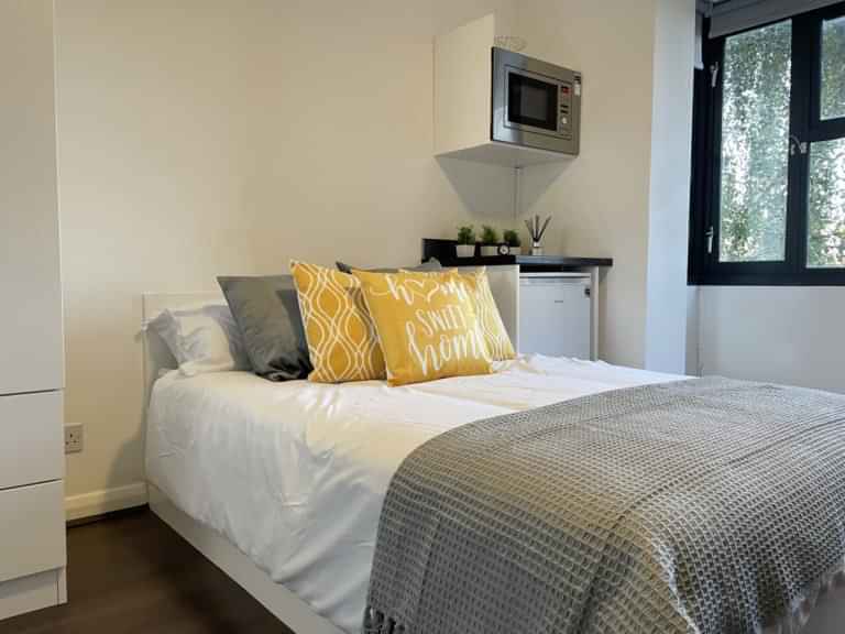 Mansion Place, Nottingham - 1