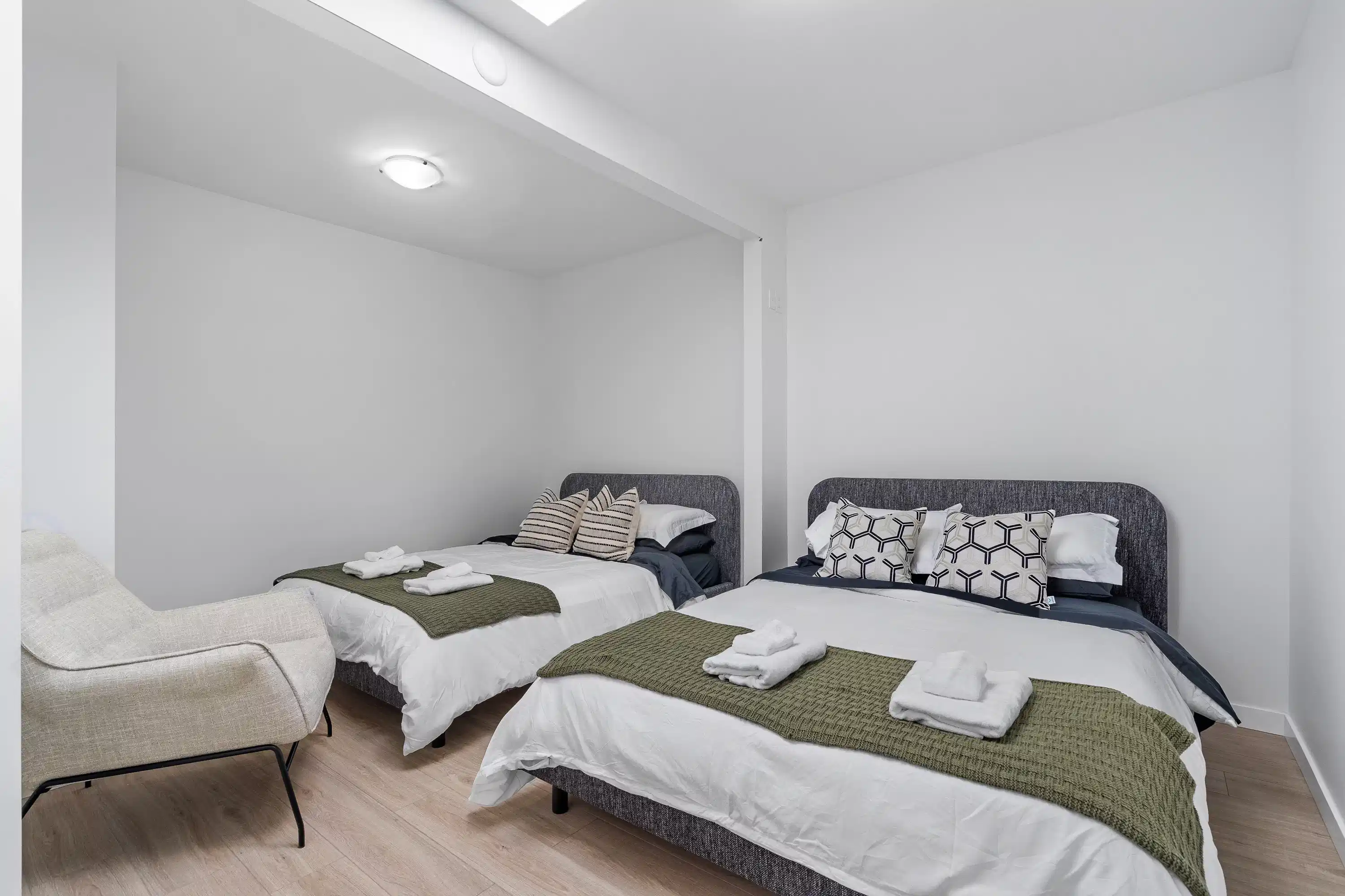 1169 Granville St, Vancouver - 1