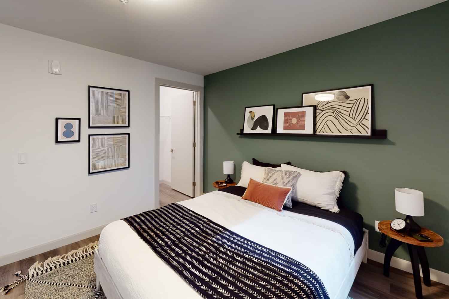 Westover At The Crosswalks, Kansas City - 1