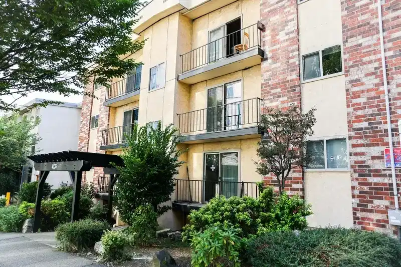 Goss Apartments, Seattle - 5