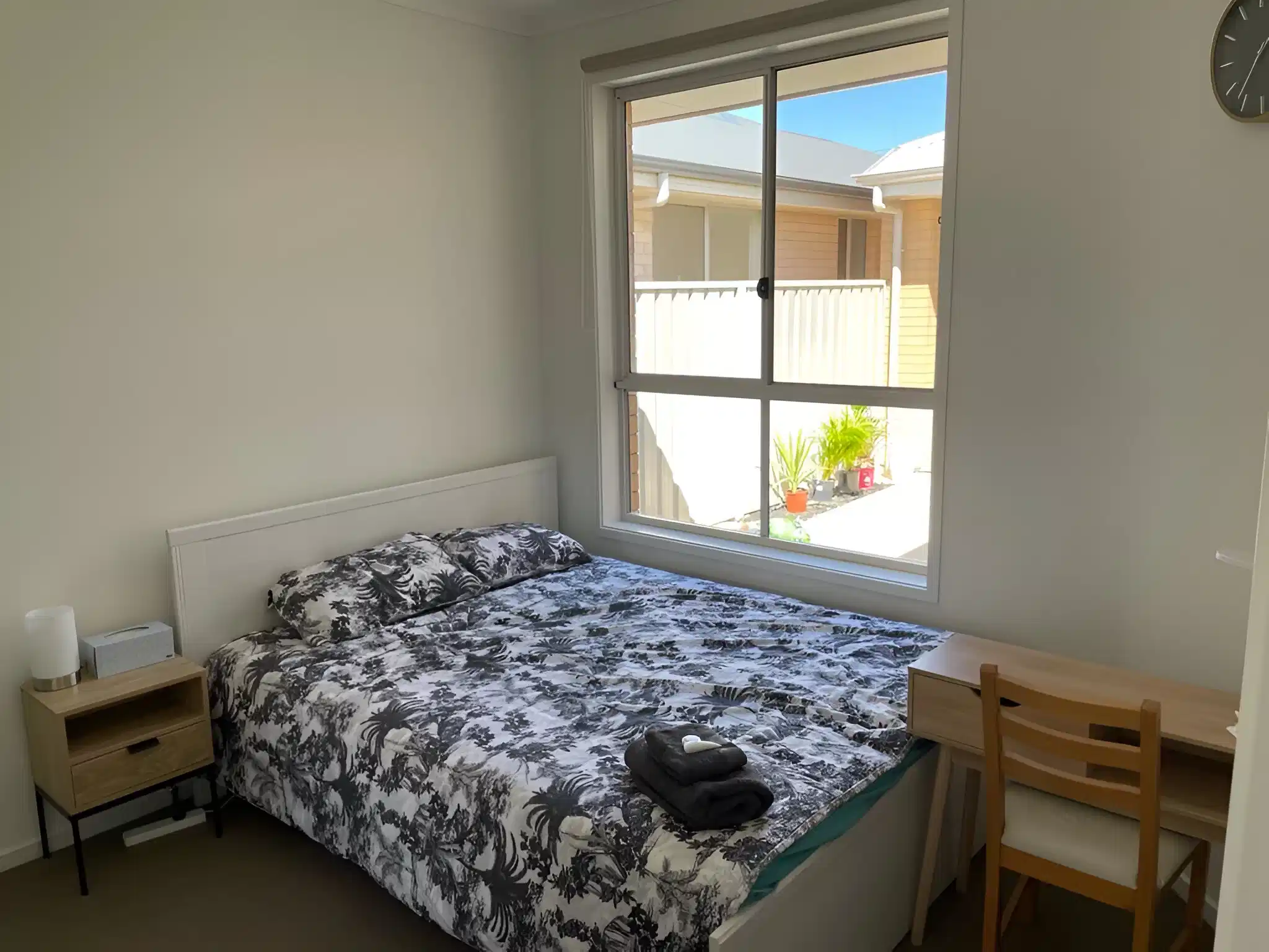 Room in a 4 Bedroom Apartment, 45A Emery Road, Campbelltown, 5074