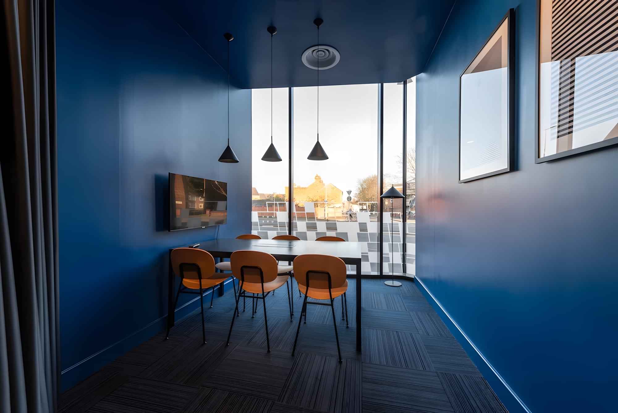 Luxurio, Loughborough - 4