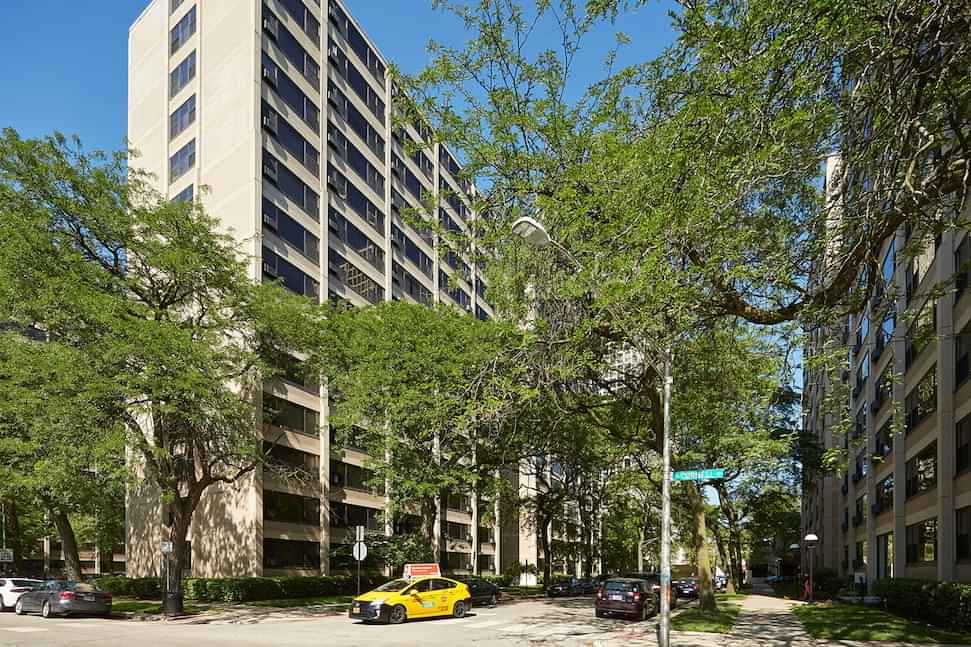 Algonquin Apartments, Chicago - 2