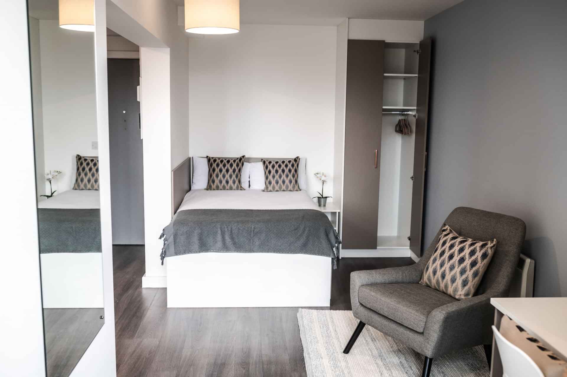 McDonald Road, Edinburgh - 1